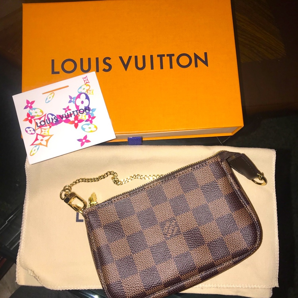 LOUIS VUITTON MINI POCHETTE ACCESSOIRES DAMIER - Picture 1 of 5